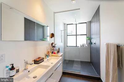 240 N 2nd Street #UNIT 4W, Philadelphia, PA 19106 - Photo 11
