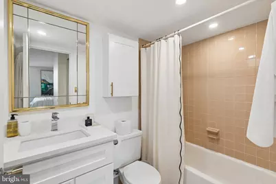 1420 Locust Street #29A, Philadelphia, PA 19102 - Photo 19