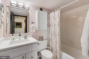1420 Locust St, Philadelphia, PA 19102 - Photo 23