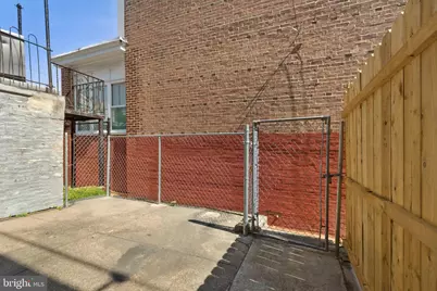 551 W Duncannon Avenue, Philadelphia, PA 19120 - Photo 23