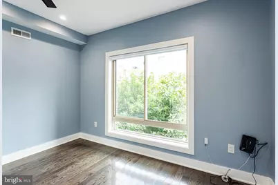 615 Emily Street, Philadelphia, PA 19148 - Photo 9