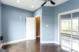 615 Emily St, Philadelphia, PA 19148 - Photo 11