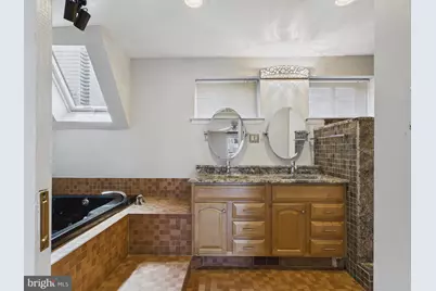 2108 Appletree Street, Philadelphia, PA 19103 - Photo 43