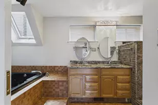 2108 Appletree St, Philadelphia, PA 19103 - Photo 43