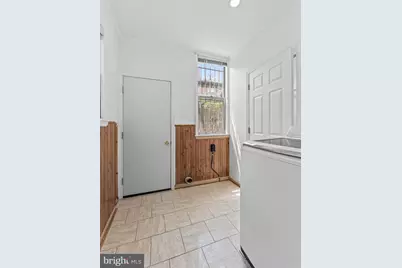2242 Moore Street, Philadelphia, PA 19145 - Photo 15