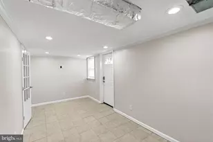 3980 Carteret Dr, Philadelphia, PA 19114 - Photo 19