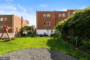3980 Carteret Dr, Philadelphia, PA 19114 - Photo 19