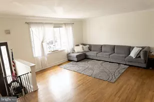 12626 Chilton Rd, Philadelphia, PA 19154 - Photo 3