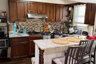 6118 Walker St, Philadelphia, PA 19135 - Photo 11