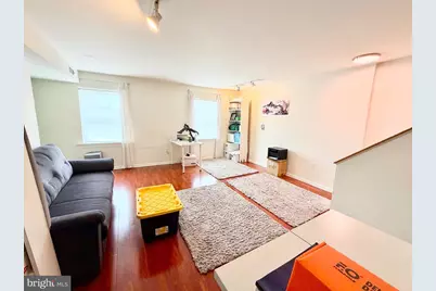 1209 Locust Street #3F, Philadelphia, PA 19107 - Photo 13