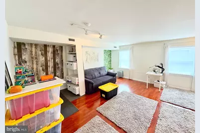 1209 Locust Street #3F, Philadelphia, PA 19107 - Photo 11