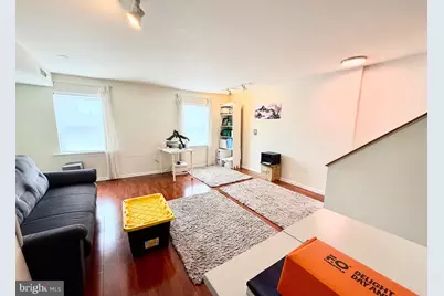 1209 Locust Street #3F, Philadelphia, PA 19107 - Photo 3