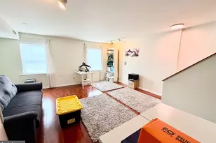 1209 Locust St, Philadelphia, PA 19107 - Photo 3