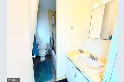 1209 Locust Street #3F, Philadelphia, PA 19107 - Photo 19