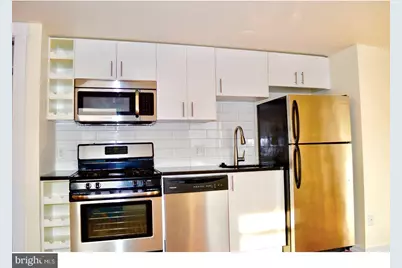 415 S Broad Street #2 R, Philadelphia, PA 19147 - Photo 3