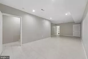 717 Fairmount Ave, Philadelphia, PA 19123 - Photo 23