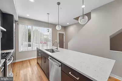 717 Fairmount Avenue, Philadelphia, PA 19123 - Photo 7