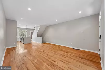 717 Fairmount Avenue, Philadelphia, PA 19123 - Photo 3