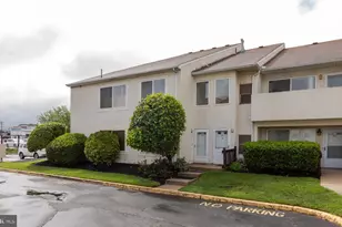 9200 Blue Grass Rd, Philadelphia, PA 19114 - Photo 3