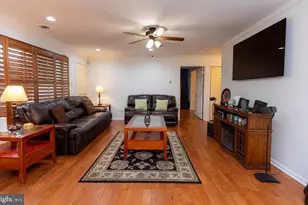 9200 Blue Grass Rd, Philadelphia, PA 19114 - Photo 7