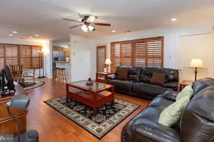9200 Blue Grass Rd, Philadelphia, PA 19114 - Photo 5
