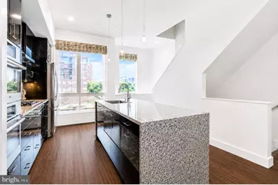 447 Wallace Street, Philadelphia, PA 19123 - Photo 13