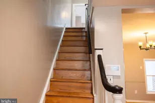 6137 Argyle St, Philadelphia, PA 19111 - Photo 9