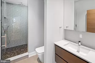 2108 Walnut St, Philadelphia, PA 19103 - Photo 21