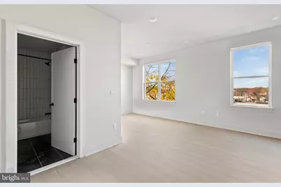 5521 Wayne Avenue #402, Philadelphia, PA 19144 - Photo 7