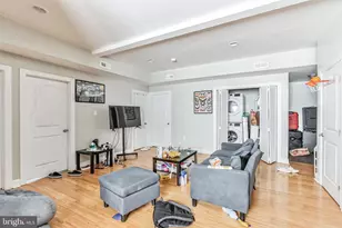 333 N 40th St, Philadelphia, PA 19104 - Photo 37