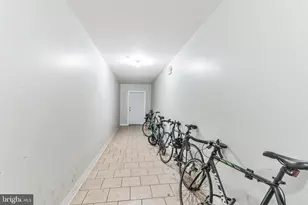 333 N 40th St, Philadelphia, PA 19104 - Photo 47
