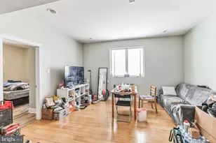 333 N 40th St, Philadelphia, PA 19104 - Photo 35