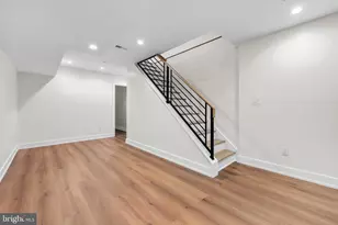 2324 Reed St, Philadelphia, PA 19146 - Photo 57