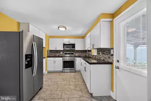 2715 Sears St, Philadelphia, PA 19146 - Photo 5
