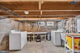 2715 Sears St, Philadelphia, PA 19146 - Photo 23