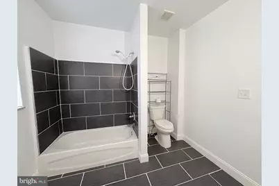 2524 S Darien Street, Philadelphia, PA 19148 - Photo 9