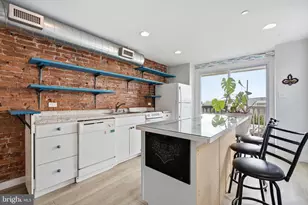 651 N 33rd St, Philadelphia, PA 19104 - Photo 19