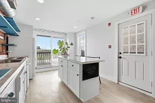 651 N 33rd St, Philadelphia, PA 19104 - Photo 21