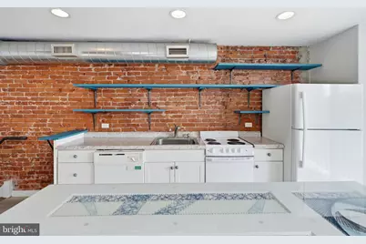 651 N 33rd Street #3, Philadelphia, PA 19104 - Photo 27
