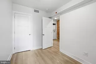 651 N 33rd St, Philadelphia, PA 19104 - Photo 5
