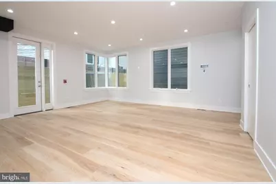 810 N Uber Street, Philadelphia, PA 19130 - Photo 11
