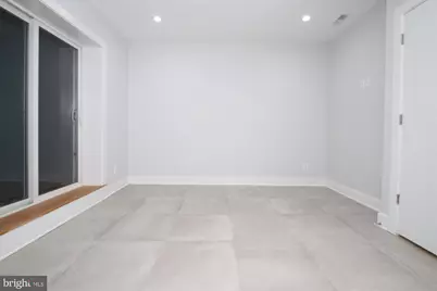 810 N Uber Street, Philadelphia, PA 19130 - Photo 9