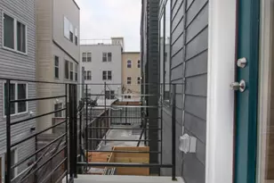 810 N Uber St, Philadelphia, PA 19130 - Photo 23
