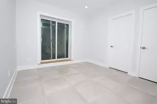 810 N Uber St, Philadelphia, PA 19130 - Photo 13