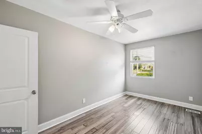 1034 E Slocum Street, Philadelphia, PA 19150 - Photo 13