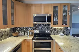 827 Larkspur St, Philadelphia, PA 19116 - Photo 13