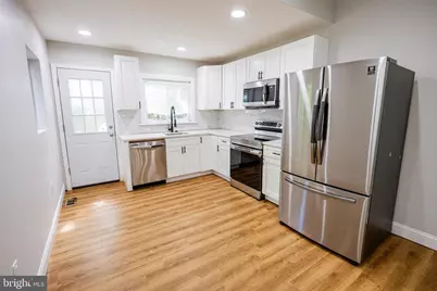 2431 N Hollywood Street, Philadelphia, PA 19132 - Photo 11