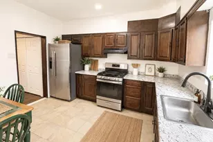 645 Jamestown St, Philadelphia, PA 19128 - Photo 5