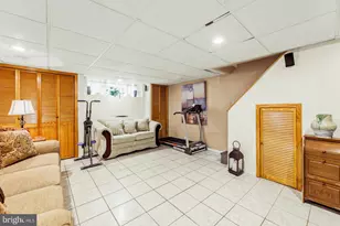 1979 Lardner St, Philadelphia, PA 19149 - Photo 25