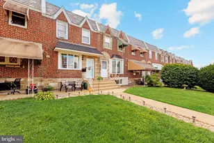 1979 Lardner St, Philadelphia, PA 19149 - Photo 3
